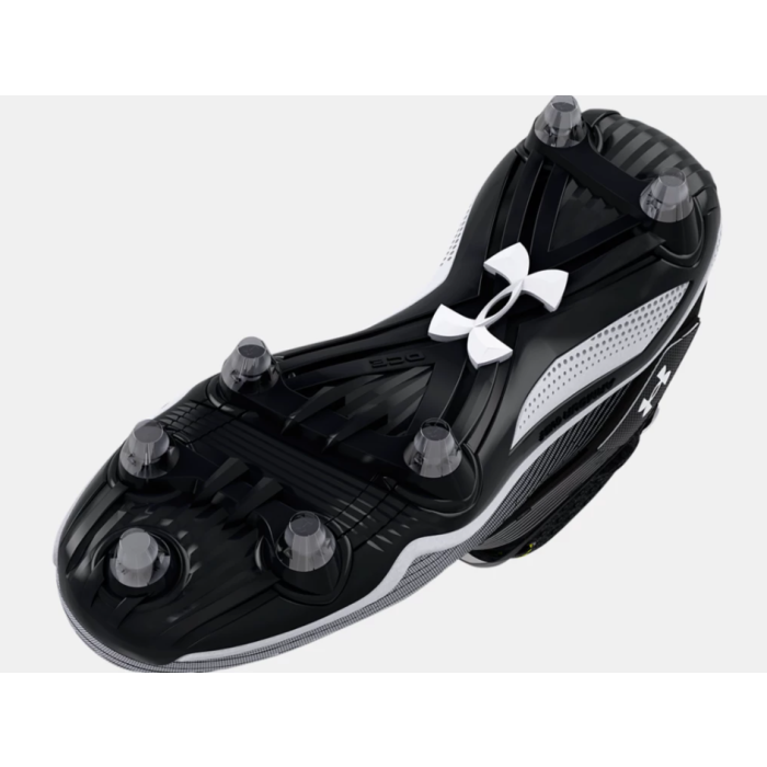 Under armour wide cleats 2025