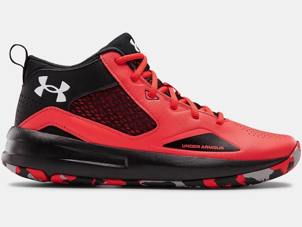 Under Armour Lockdown 5 Mens Basketball Shoes in Red -